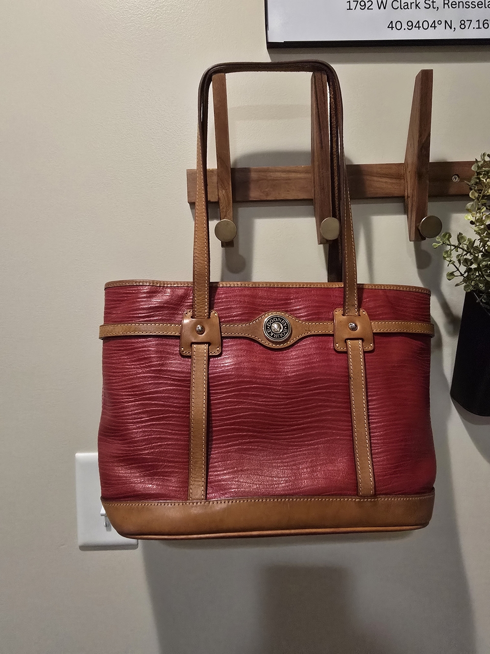 🔥Dooney & Bourke Red Leather Tote with Tan Trim